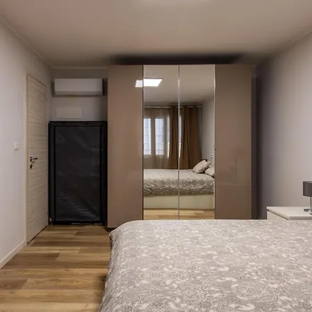 Villareale Flat - Free Parking Palermo City Center-3